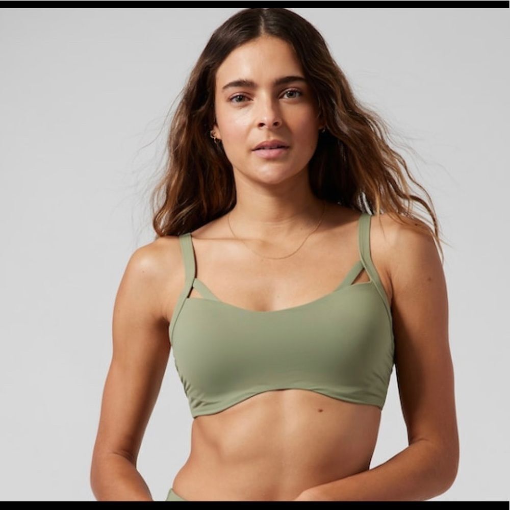 NWT Athleta Palm Bra Cup Bikini Top Eucalyptus Olive. 38 D/DD